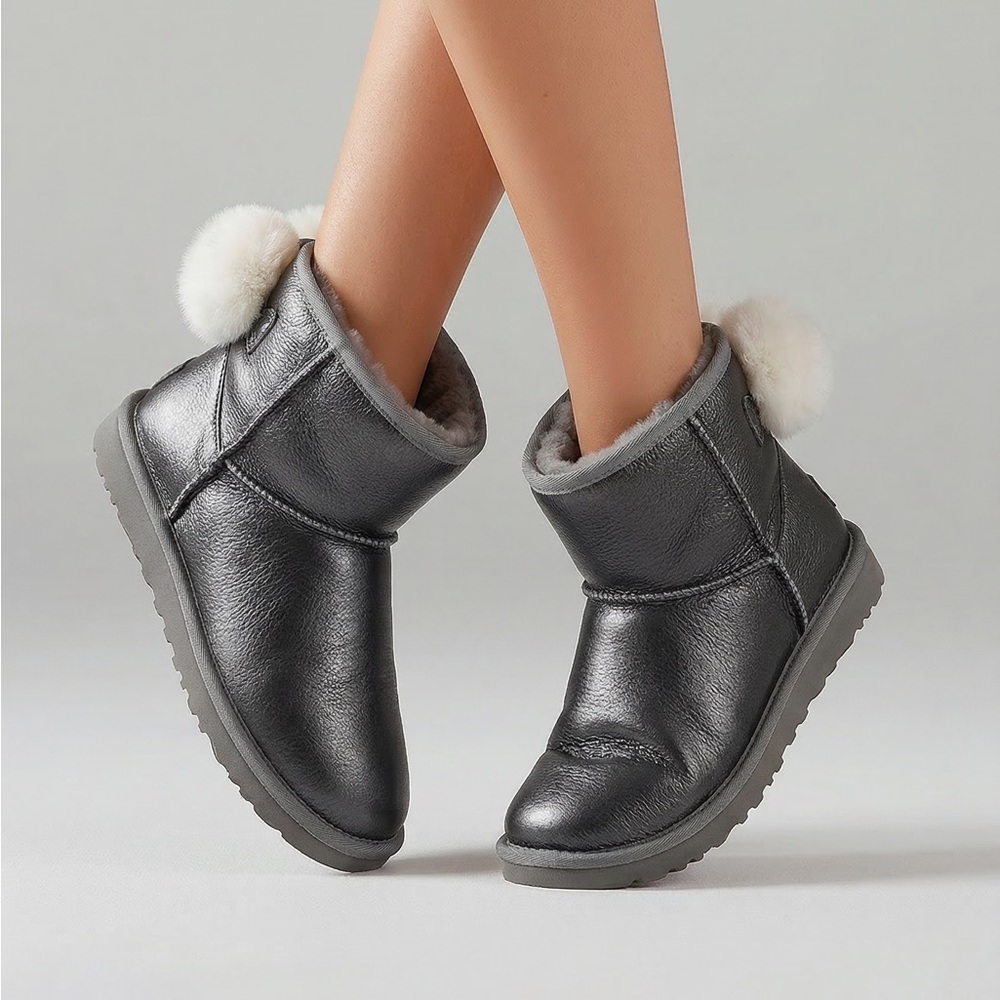 EMU Australia Water Resistant Short Winter Unisex Boots Silver Womens 10 Mens 9